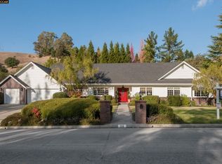 258 Sundown Ter, Orinda, CA