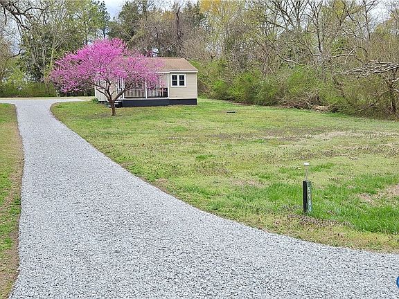 5th image of 5984 Canterbury Rd