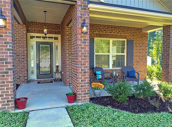 2nd image of 601 Planters Way