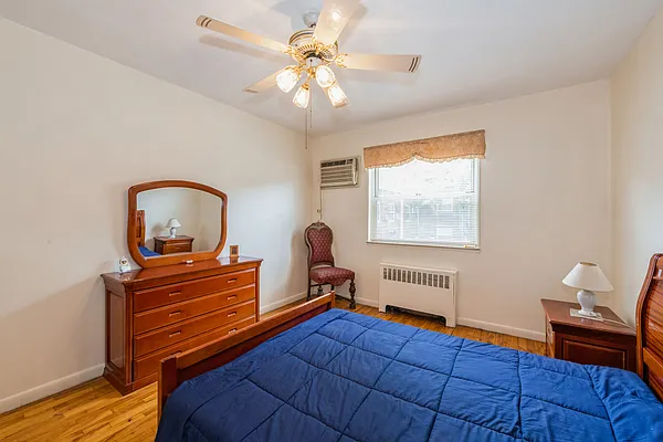 Sold by Ben Bay Realty Co. of Bay Ridge | media 23