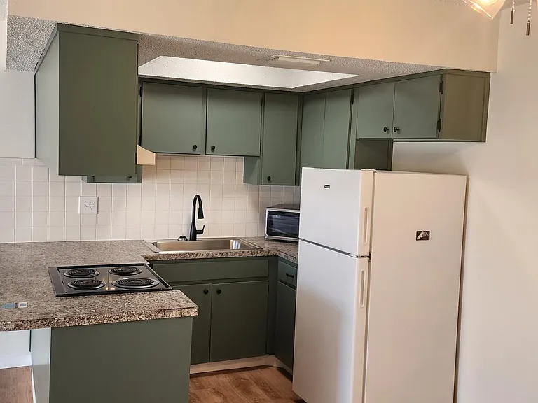 4333 Tahitian Gardens Cir #C — Photo 2