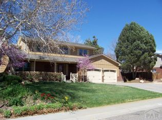 5 Belaire Dr, Pueblo, CO 81001