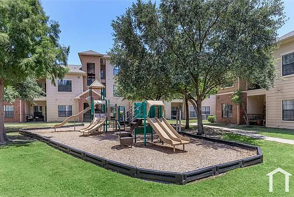 12424 Steeple Way Blvd — Photo 14