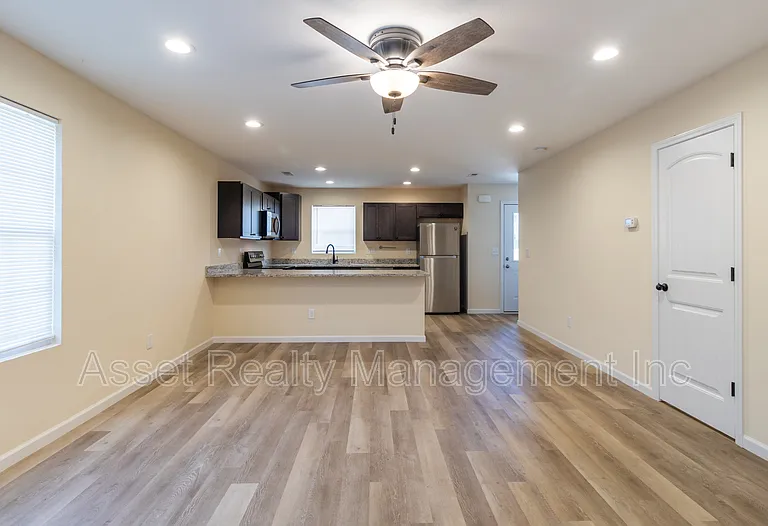 933 Warrior Hill Dr #1 — Photo 7