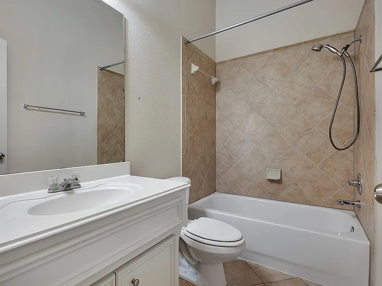 3711 Rocky Ledge Ln — Photo 25