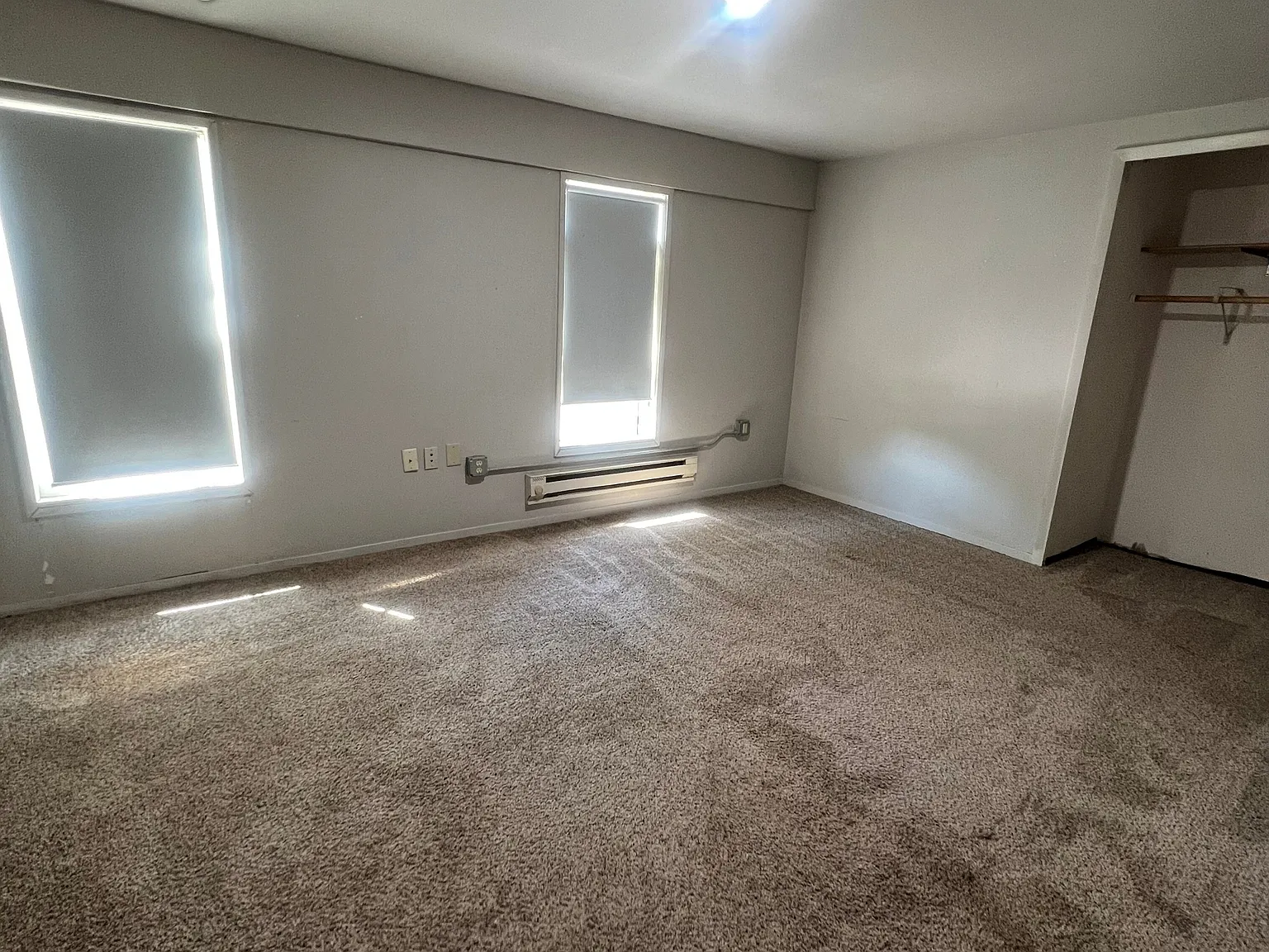 1406/1408 Oshkosh Avenue - 1408 — Photo 4