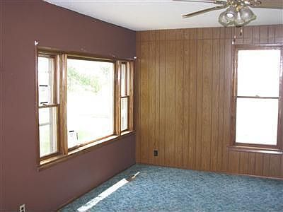 2nd image of 514 E 5th St