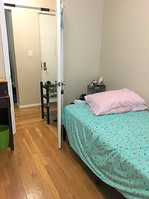 Rented by Charles Coutinho LLC | media 17