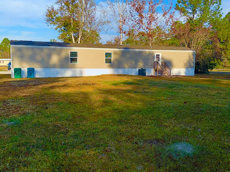 54346 Armstrong Rd — Photo 17