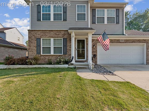 3rd image of 42811 Colonial Rd