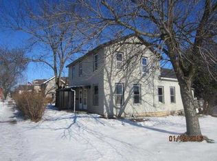 307 Monroe St, Lancaster, WI 53813