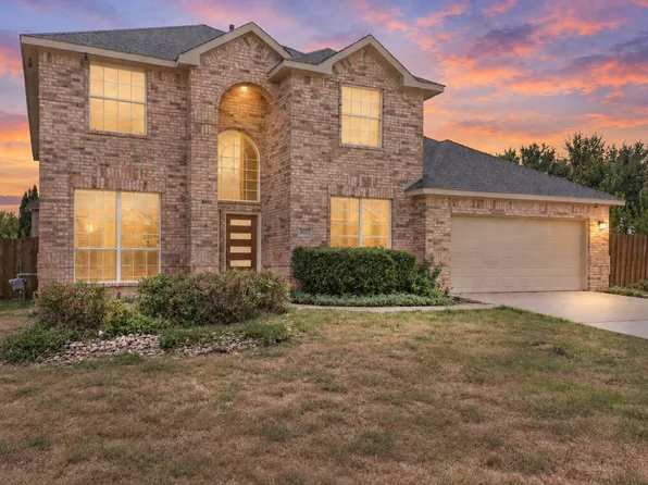 2831 Atrium Dr, Grand Prairie, TX 75052