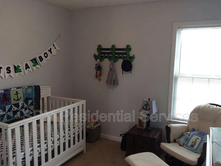 321 Rose Bud Ln — Photo 9