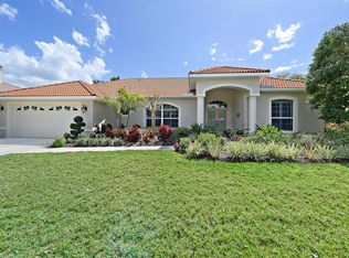 90 N Creek Ln, Osprey, FL 34229