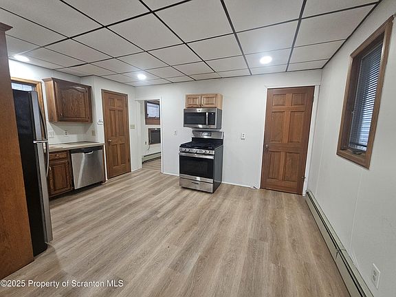 5th image of 328 4th St