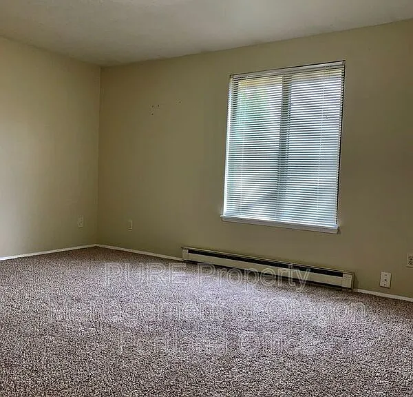 2143 SW Townsend Ct — Photo 10