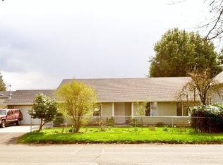 5902 SE Knapp St, Portland, OR 97206
