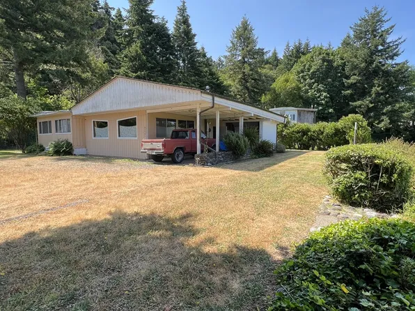 95581 Jerrys Flat Rd, Gold Beach, OR 97444