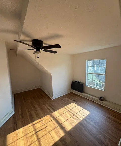 2411 Forrest Ave #2 — Photo 4