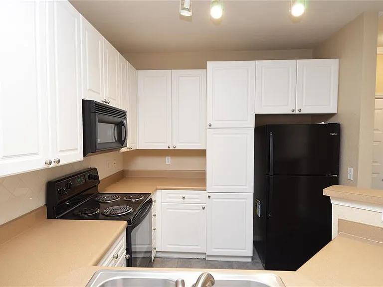 4221 W Spruce St #2229 — Photo 10