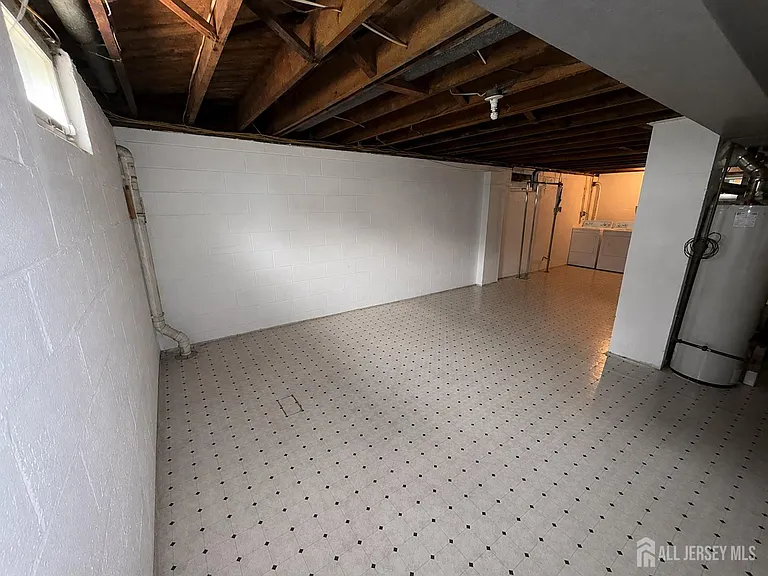 89 Oak Ln — Photo 12