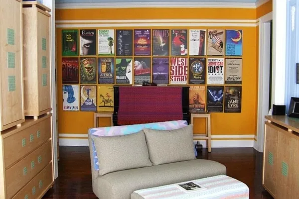 Sold by Corcoran | media 16