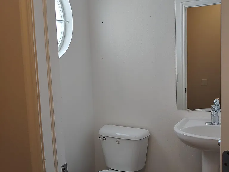 1258 W Bridalwood Loop #1 — Photo 5