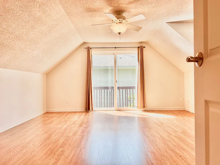 1725 Union Ave SE — Photo 43