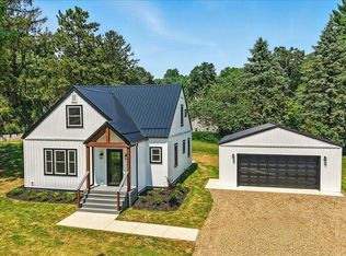 101 McGibney Rd, Mount Vernon, OH 43050