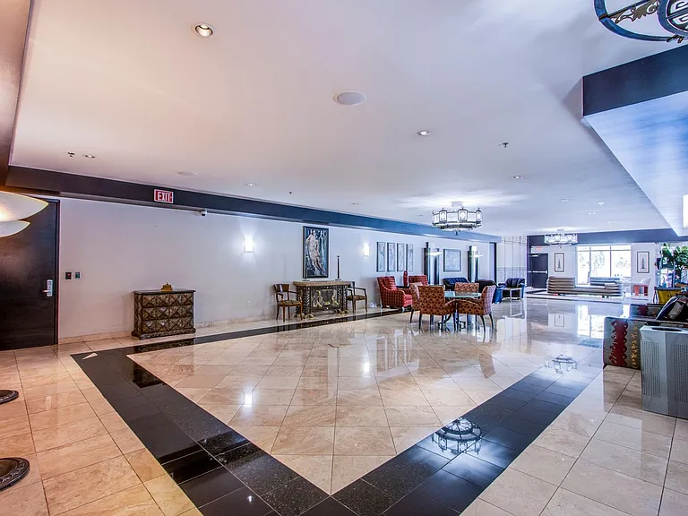 360 E Desert Inn Rd #1008 — Photo 55