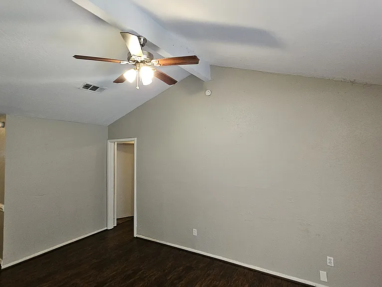 4430 McCleester Dr — Photo 4
