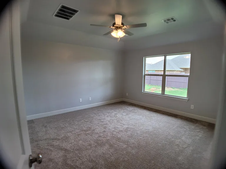 8801 SW 42nd St — Photo 11