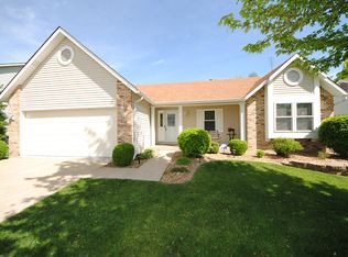 825 Colby Ln, Saint Peters, MO