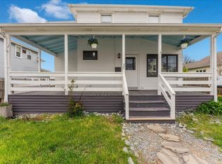 37 K St, Hull, MA 02045
