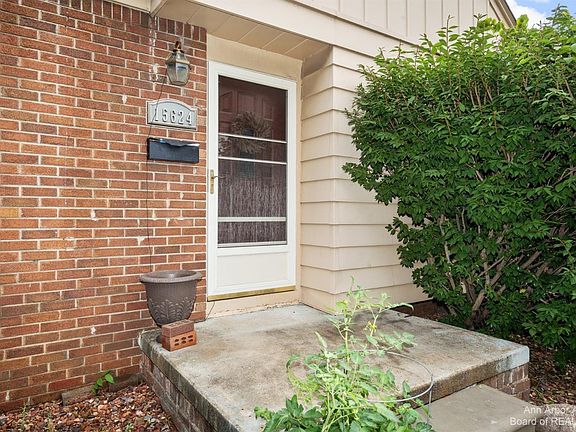 2nd image of 15624 Angelique Ave