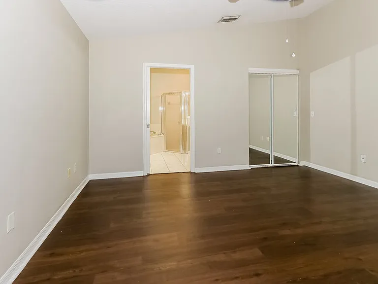 12996 Meadowbreeze Dr — Photo 10