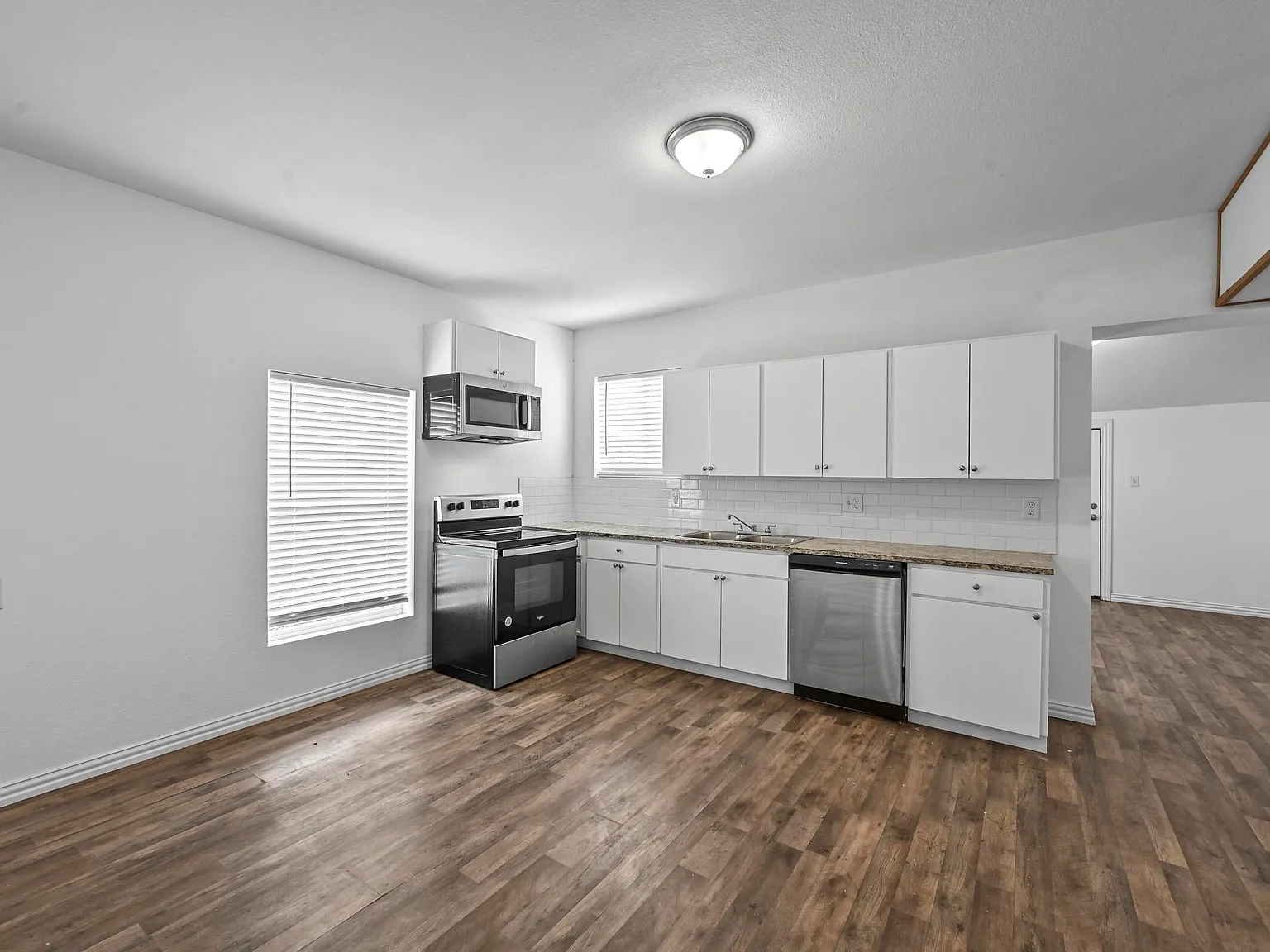 708 West Day Street; Denison 75020 (Lms) - For Sale Okr - 1 — Photo 3