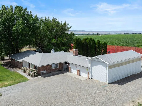 23202 N Gap Rd, Prosser, WA 99350