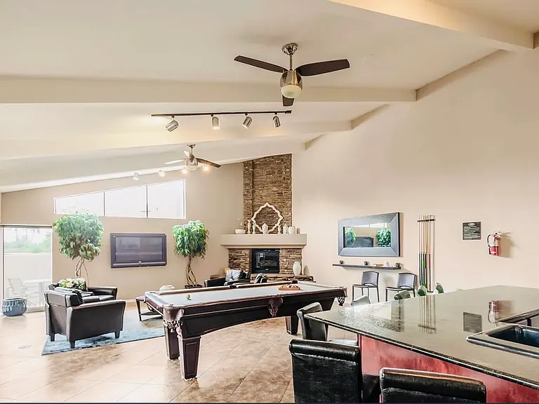 3825 E Camelback Rd #223 — Photo 14