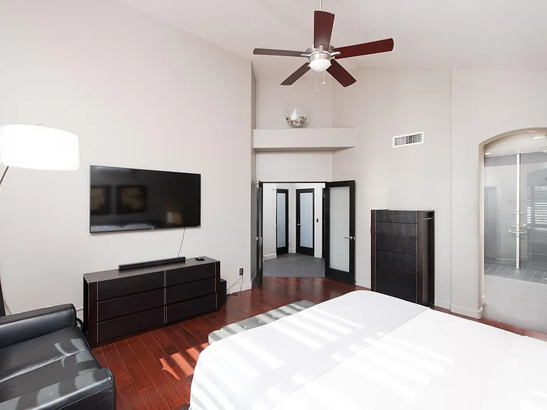 6415 E Beck Ln — Photo 31