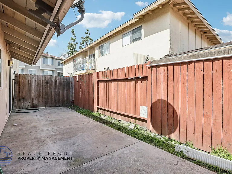 13561 Arizona Street — Photo 9