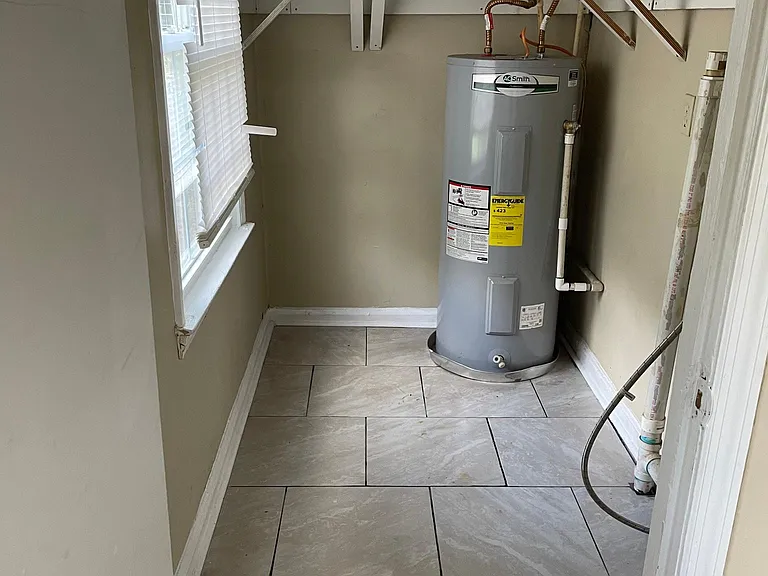 2553 Kaufman Dr — Photo 7