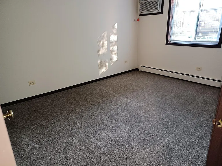 1527 N Winslowe Dr #2B — Photo 6