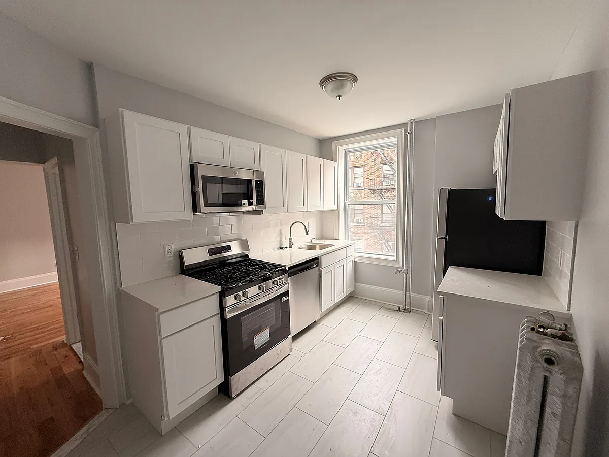 Building Photo - 1103 Palisade Ave #5E