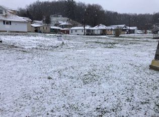 341 Mid Ave, Weston, WV 26452