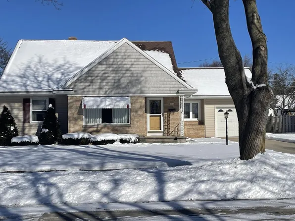 1412 Cherry ROAD, Manitowoc, WI 54220