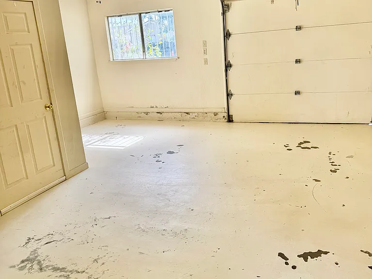 4207 N Woodson Ave — Photo 18
