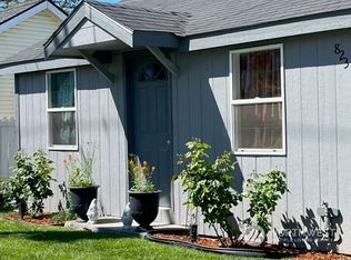 823 N Main St, Milton Freewater, OR 97862