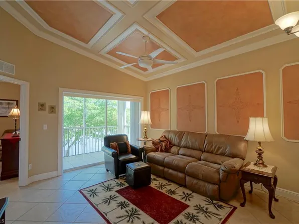 4219 Bellasol Cir APT 1724, Fort Myers, FL 33916