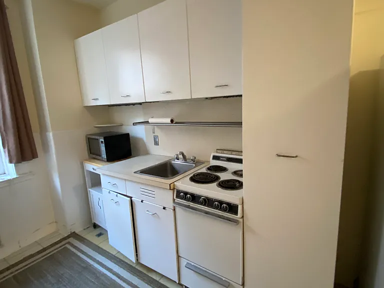 21 Beacon St #4EE — Photo 7